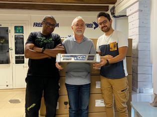 Radio FreeDom team with Ecreso - feature image